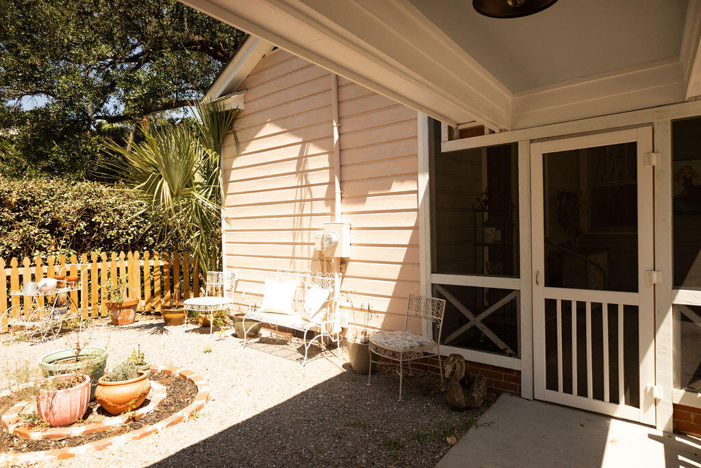 212 Valley Street Walterboro, SC 29488 - Photo 28 of 32 3T6A6510
