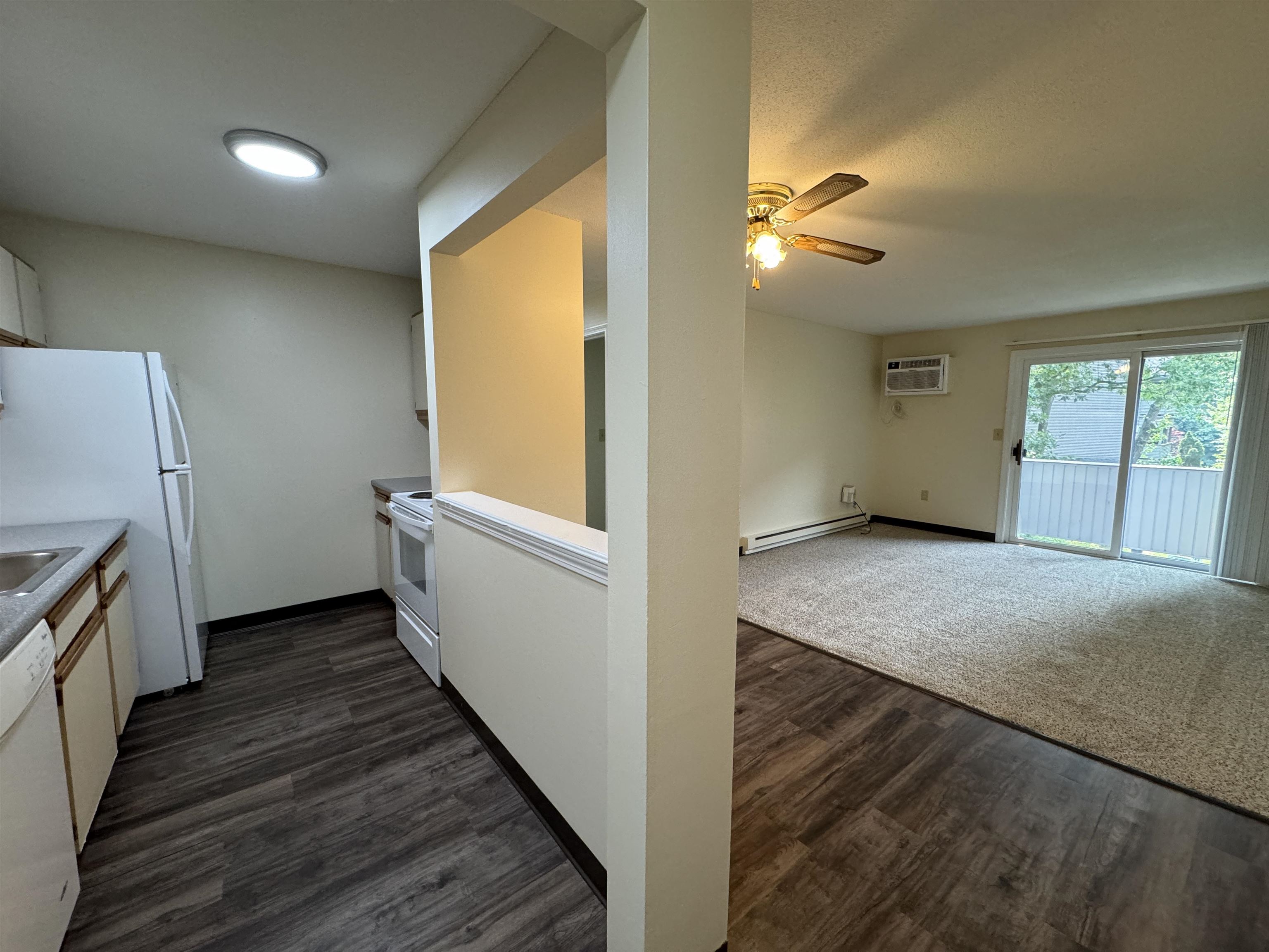 131 Eastern Avenue, Unit 303 Manchester, NH 03104 - Photo 15 of 57