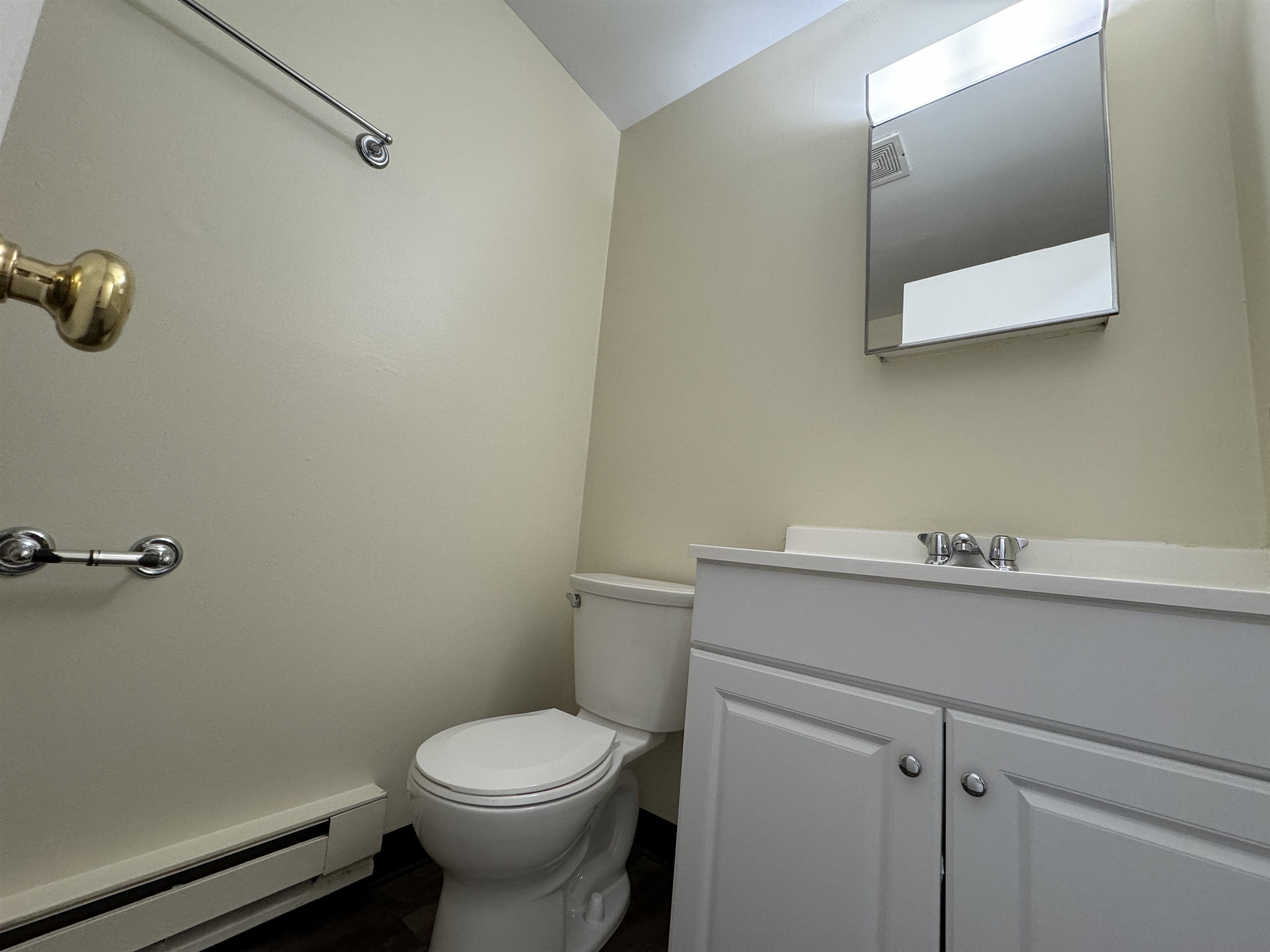 131 Eastern Avenue, Unit 303 Manchester, NH 03104 - Photo 32 of 53