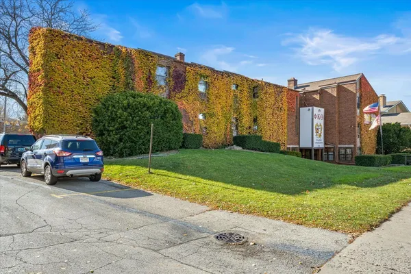 $850,000 | 910 West Hillcrest Drive, DeKalb, IL 60115