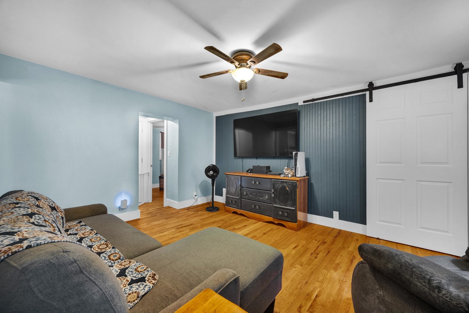252 Sylvan Lane Creve Coeur, IL 61610 - Photo 4 of 30