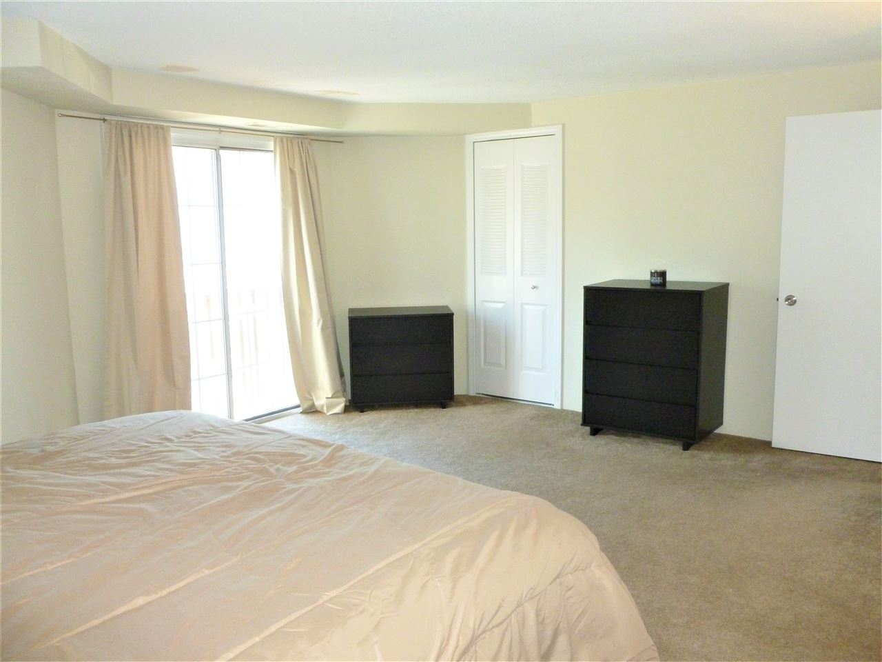 206 Cannongate III Road Nashua, NH 03063 - Photo 8 of 19 Gallery Image 8