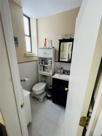 $300,000 | 117 South Highland Avenue, Unit L2, Ossining, NY 10562