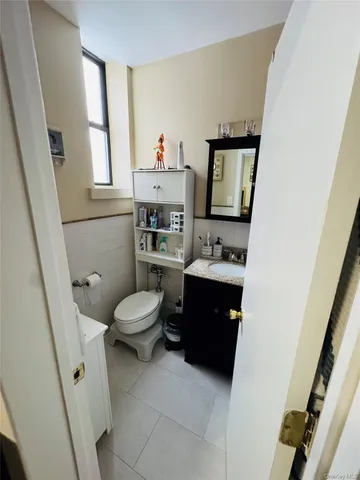 $300,000 | 117 South Highland Avenue, Unit L2, Ossining, NY 10562