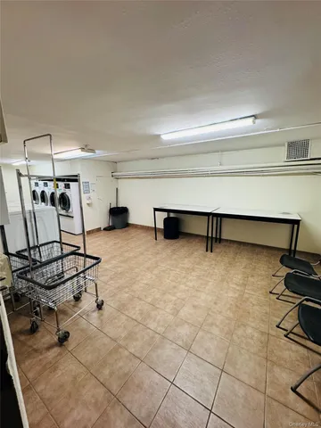 $300,000 | 117 South Highland Avenue, Unit L2, Ossining, NY 10562