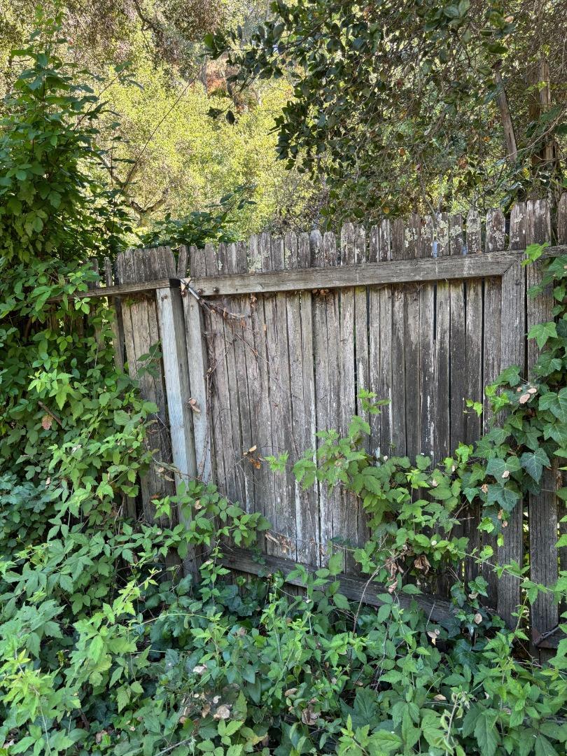 382 Corral De Tierra Road Salinas, CA 93908 - Photo 15 of 20 a garden view
