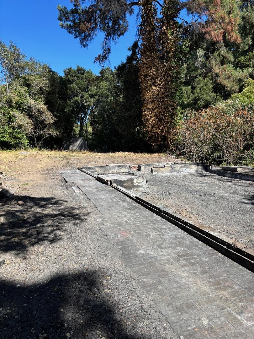 382 Corral De Tierra Road Salinas, CA 93908 - Photo 4 of 20 a view of a ocean beach