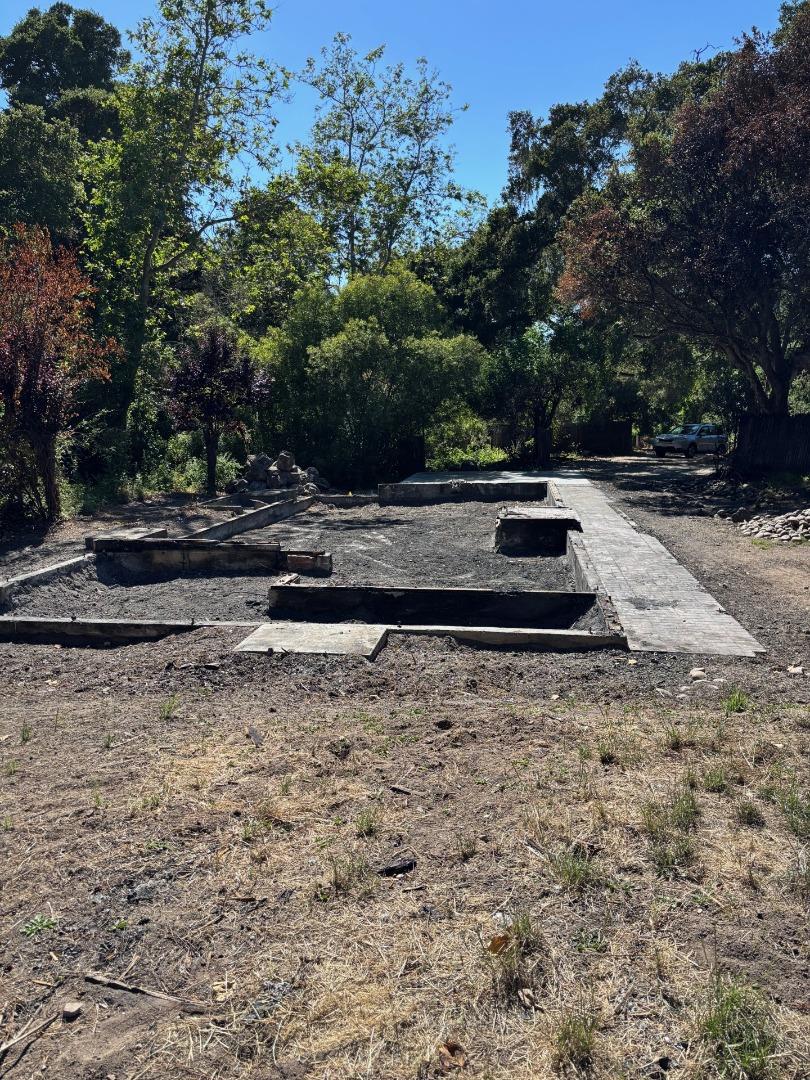 382 Corral De Tierra Road Salinas, CA 93908 - Photo 8 of 20 a view of backyard with green space