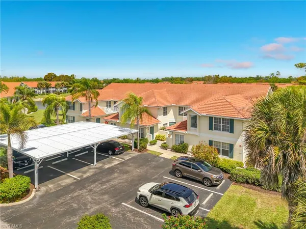 $2,200 | 4970 Deerfield Way, Unit F203, Naples, FL 34110
