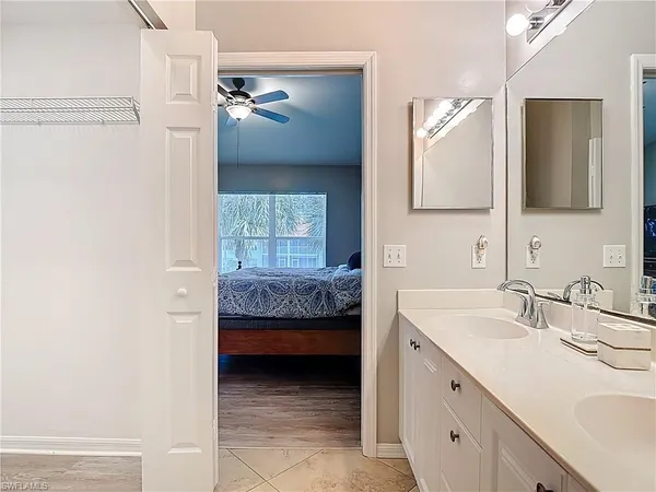 $2,200 | 4970 Deerfield Way, Unit F203, Naples, FL 34110