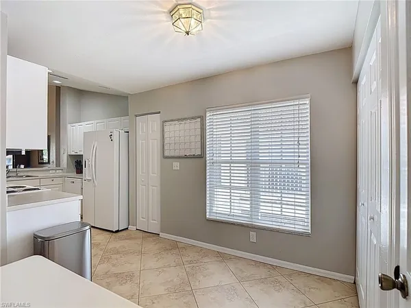 $2,200 | 4970 Deerfield Way, Unit F203, Naples, FL 34110