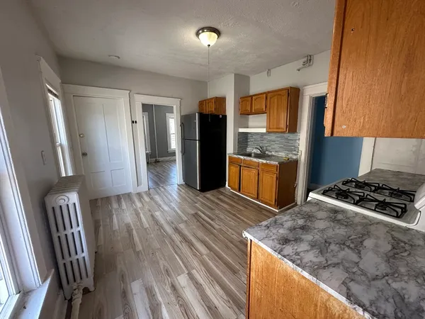 $2,400 | 124 Kendall Street, Unit 2, Framingham, MA 01702