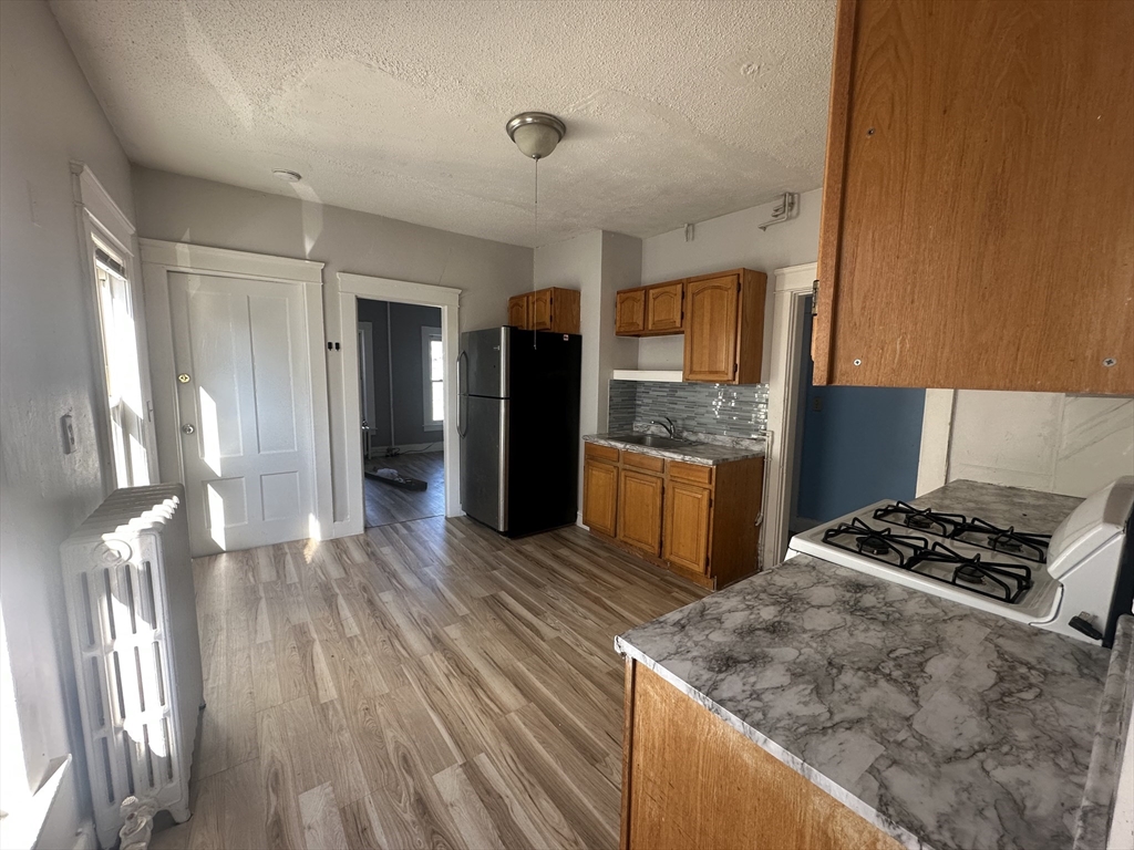 124 Kendall Street, Unit 2 Framingham, MA 01702 - Photo 15 of 19