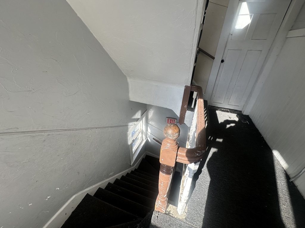 124 Kendall Street, Unit 2 Framingham, MA 01702 - Photo 18 of 19