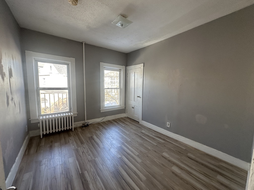 124 Kendall Street, Unit 2 Framingham, MA 01702 - Photo 3 of 19