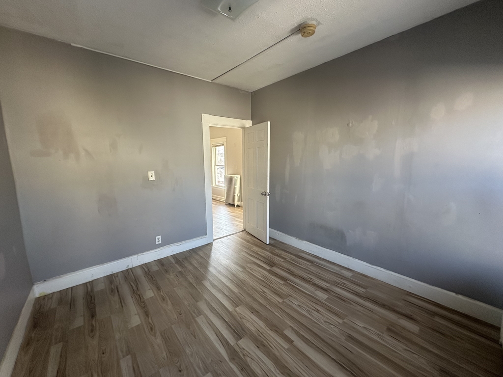 124 Kendall Street, Unit 2 Framingham, MA 01702 - Photo 4 of 19