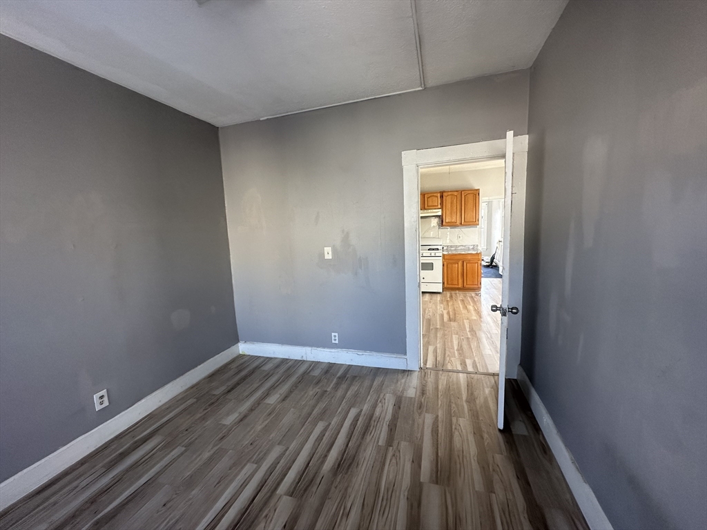 124 Kendall Street, Unit 2 Framingham, MA 01702 - Photo 5 of 19