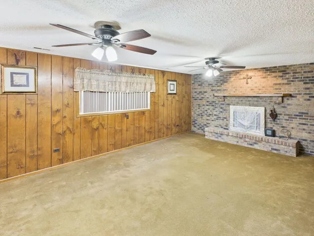 $305,000 | 1200 Jacqueline Drive, Crete, IL 60417