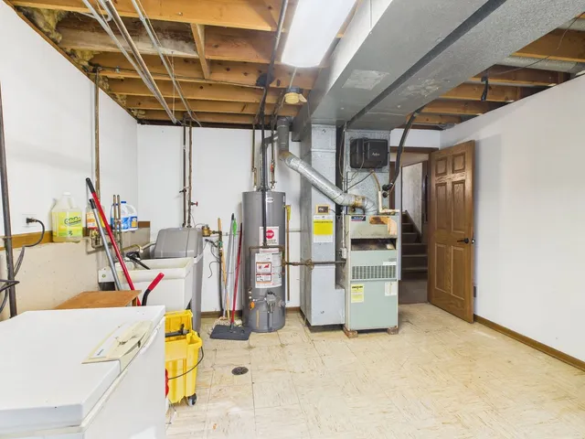 $305,000 | 1200 Jacqueline Drive, Crete, IL 60417