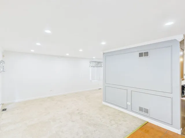 $305,000 | 1200 Jacqueline Drive, Crete, IL 60417