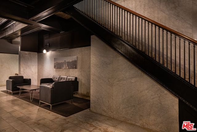 $568,000 | 460 South Spring Street, Unit 1015, Los Angeles, CA 90013