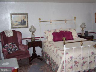 677 Durham Road Newtown, PA 18940 - Photo 4 of 6
