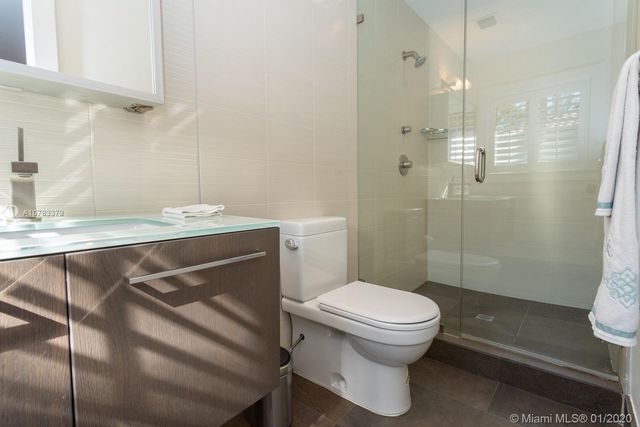 $1,360,000 | 6900 Capilla Street, Coral Gables, FL 33146