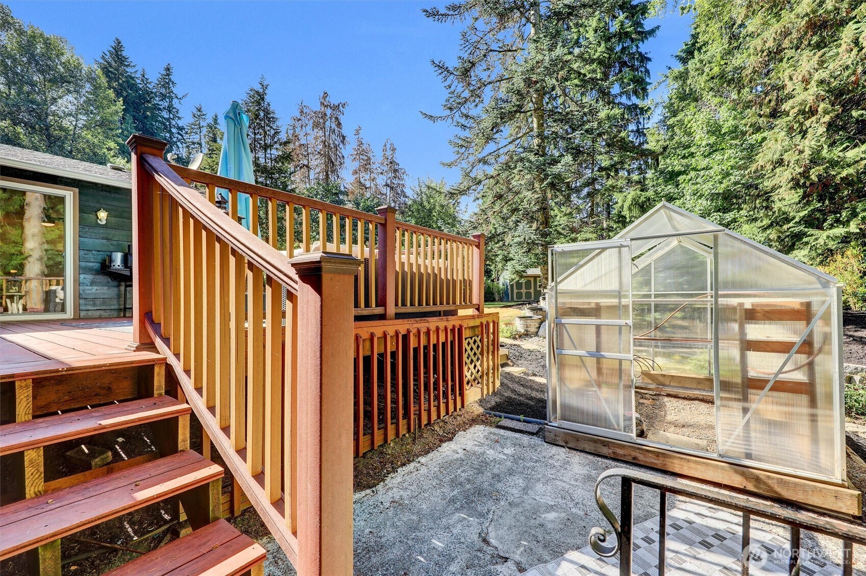 20915 West Richmond Road Bothell, WA 98021 - Photo 33 of 40 Gallery Image 33