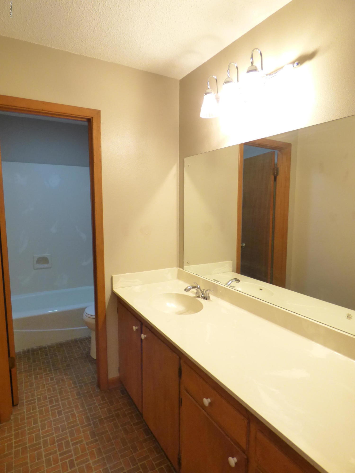 509 South Beau Pre Road Lafayette, LA 70508 - Photo 12 of 19 Gallery Image 12