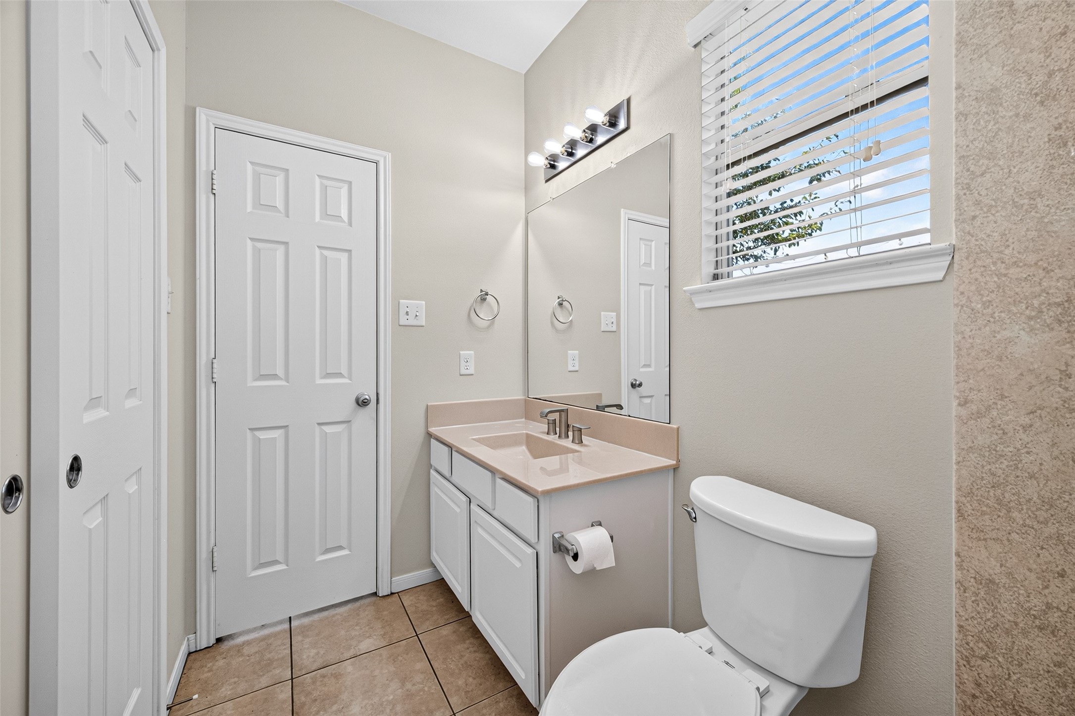 4039 Mossy Spring Lane Spring, TX 77388 - Photo 32 of 49 Gallery Image 32