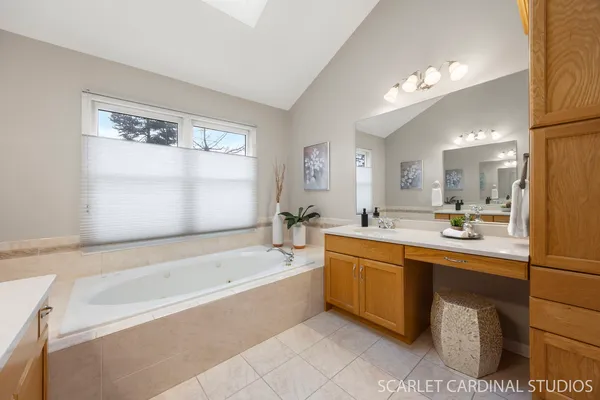 $565,000 | 1-n061 Mission Court, Winfield, IL 60190