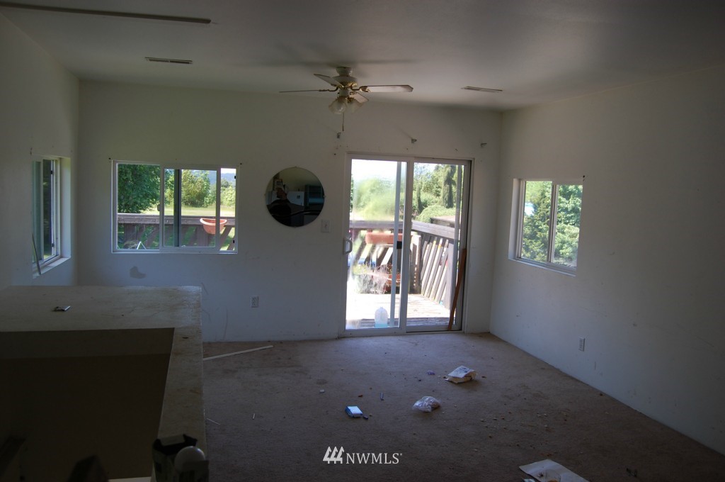 321 East Alderwood Road Belfair, WA 98528 - Photo 4 of 10 Gallery Image 4