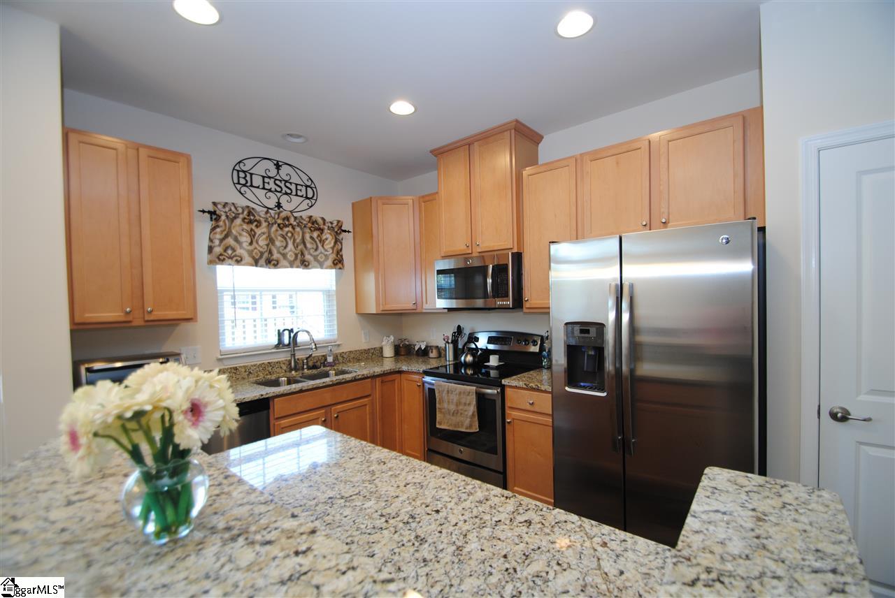 450 Christiane Way Greenville, SC 29607 - Photo 7 of 33 Gallery Image 7