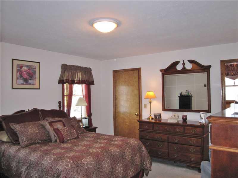 366 Golden Grove Road Economy, PA 15005 - Photo 5 of 17 Bedroom.