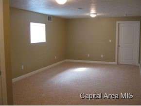 2909 Sandy Lane Springfield, IL 62711 - Photo 14 of 14