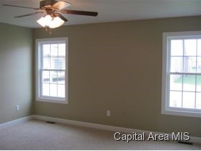 2909 Sandy Lane Springfield, IL 62711 - Photo 8 of 14