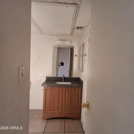 $925 | 8844 North 2nd Street, Unit B, Phoenix, AZ 85020