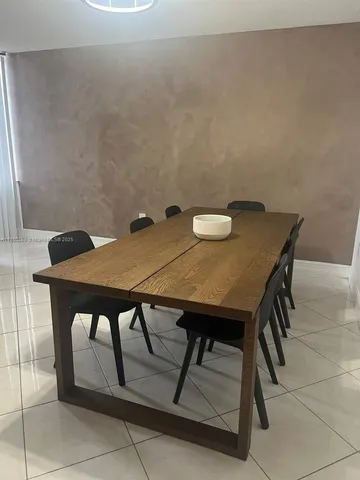 $1,800 | 2750 Northeast 183rd Street, Unit 1612, Aventura, FL 33160