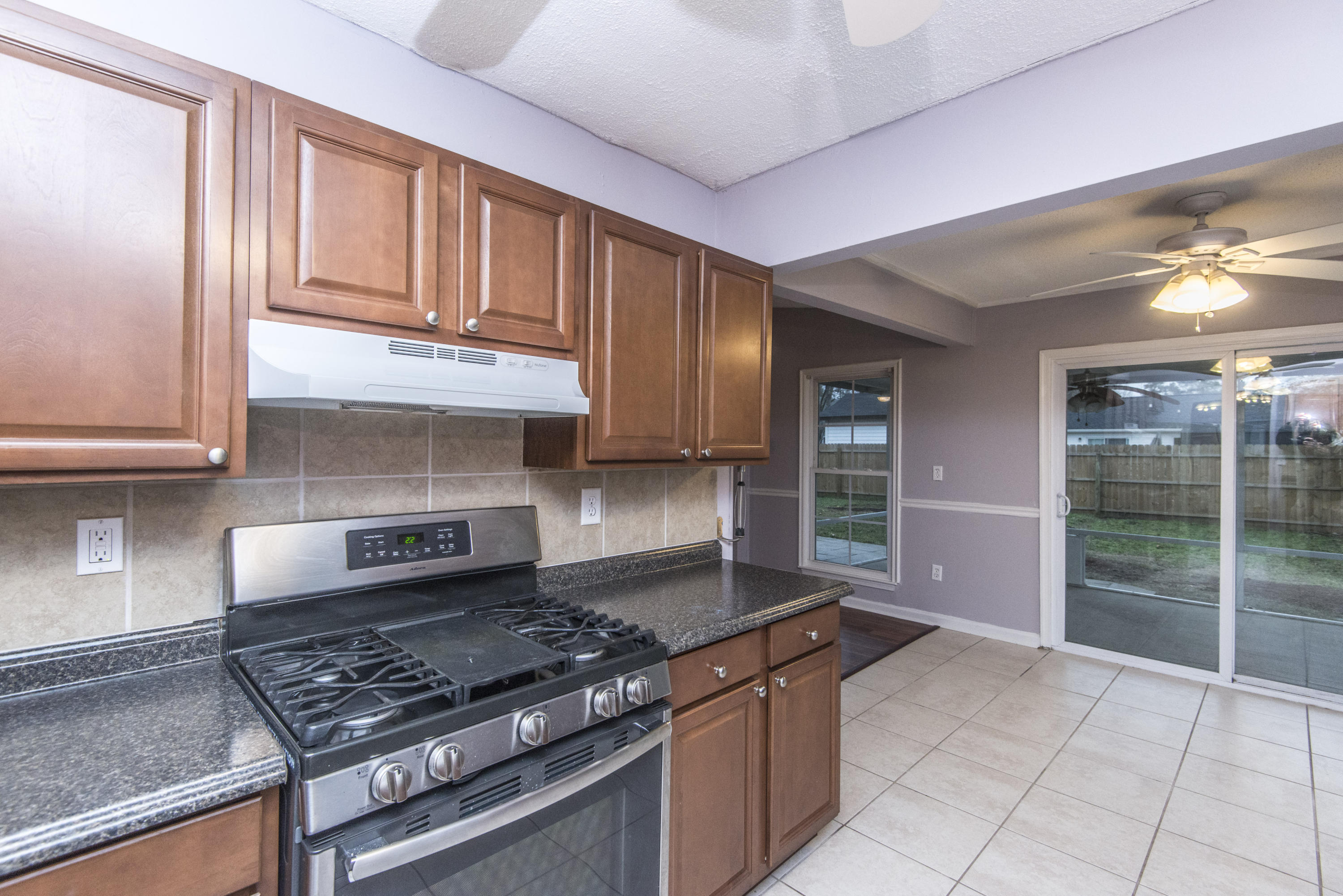 109 Coachman Lane Summerville, SC 29486 - Photo 16 of 44 _DSC4249