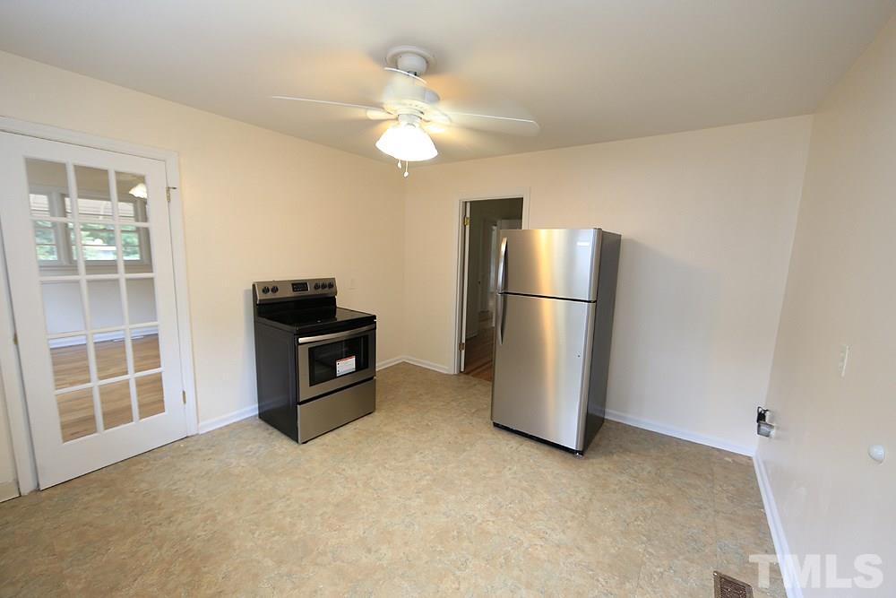 1634 Greenbriar Road Durham, NC 27701 - Photo 5 of 12