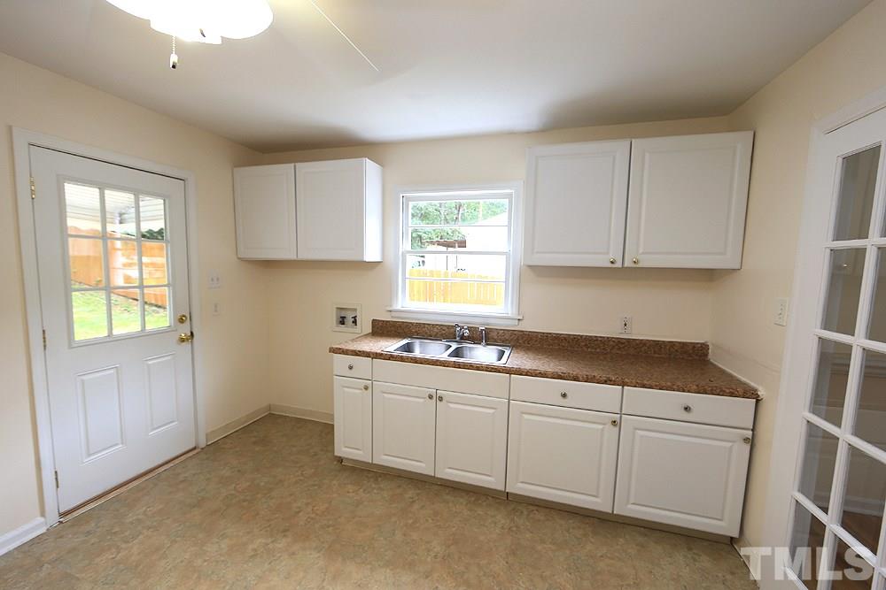 1634 Greenbriar Road Durham, NC 27701 - Photo 6 of 12