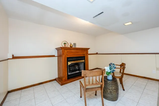 $299,900 | 1766 Poplar Path, Stevensville, MI 49127