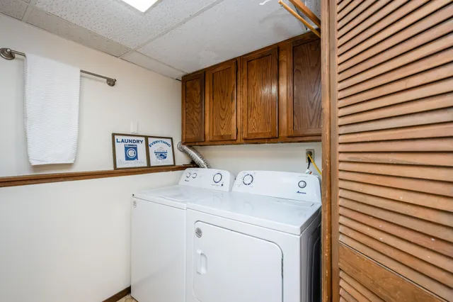 $299,900 | 1766 Poplar Path, Stevensville, MI 49127