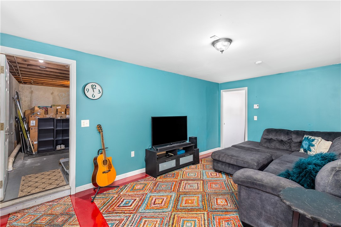 546 River Road Lincoln, RI 02865 - Photo 19 of 24