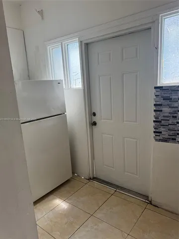 $1,000 | 401 Northeast 174th Street, North Miami Beach, FL 33162