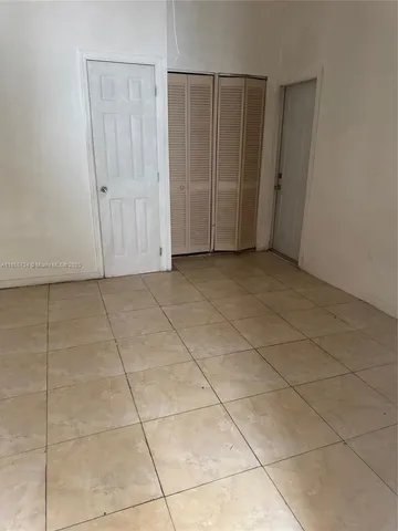 $1,000 | 401 Northeast 174th Street, North Miami Beach, FL 33162