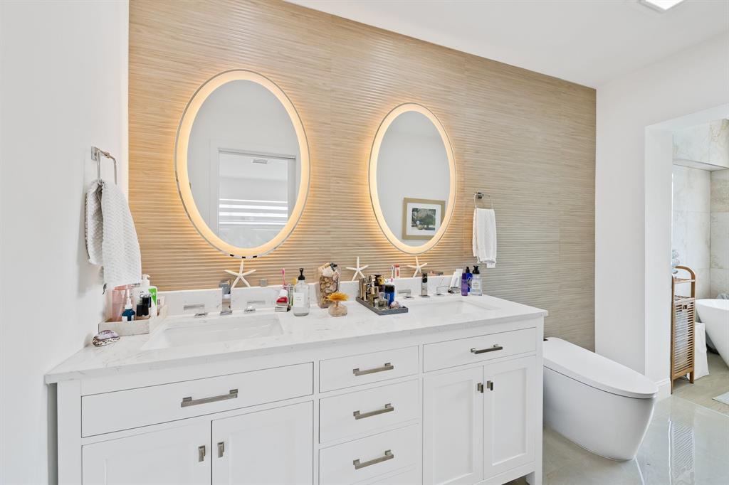 420 Southeast 13th Avenue Pompano Beach, FL 33060 - Photo 12 of 28