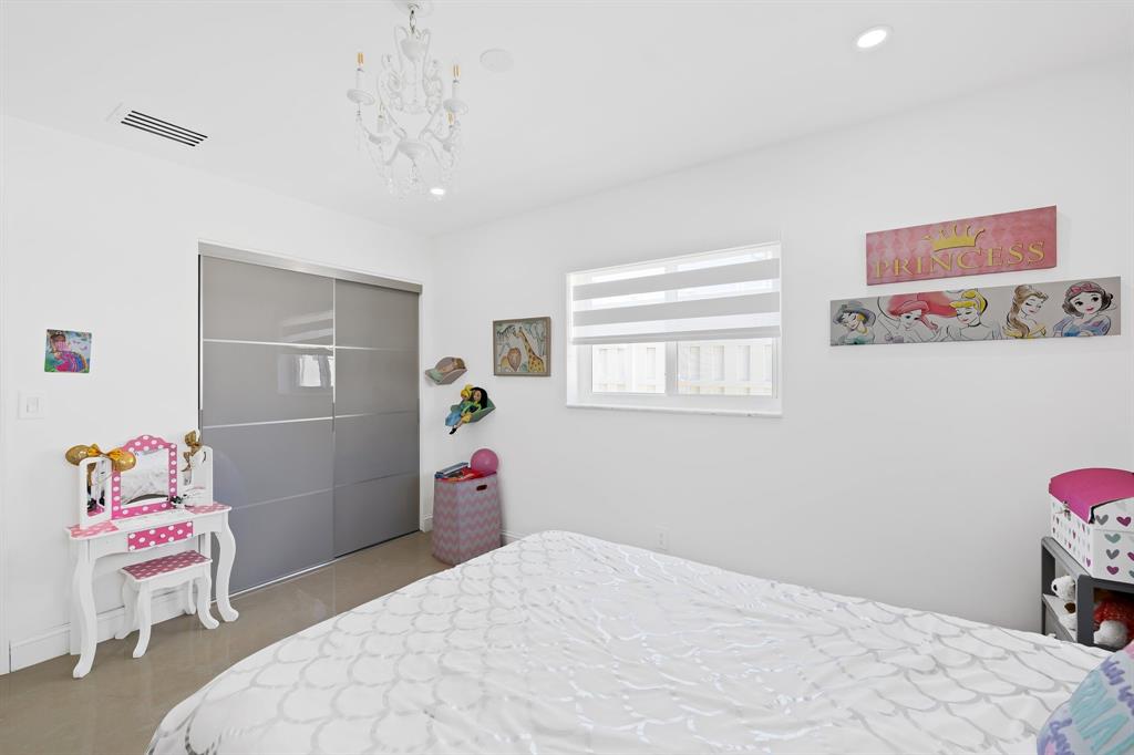 420 Southeast 13th Avenue Pompano Beach, FL 33060 - Photo 21 of 28