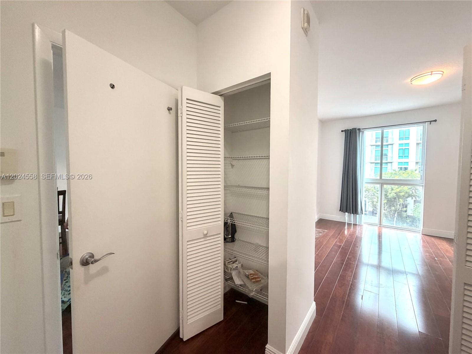 7290 Southwest 90th Street, Unit 303 Miami, FL 33156 - Photo 13 of 22