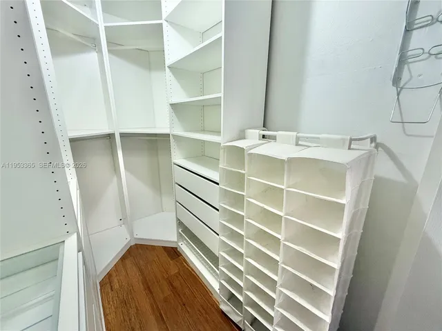 $1,750 | 901 Northeast 14th Avenue, Unit 104, Hallandale Beach, FL 33009